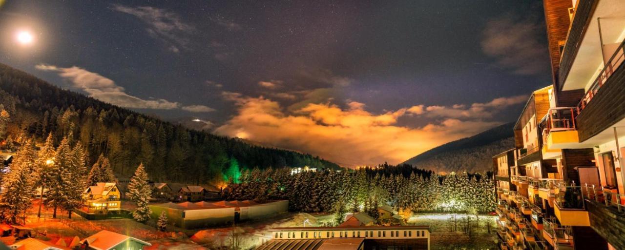 Bucegi View 39 - Colina Marei Apartamento Sinaia Exterior foto